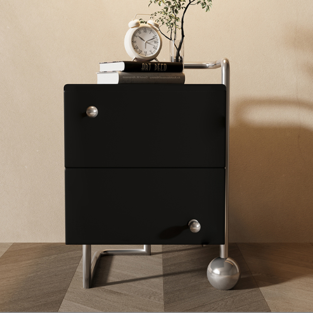 طاولة جانبيه بتصميم مميز