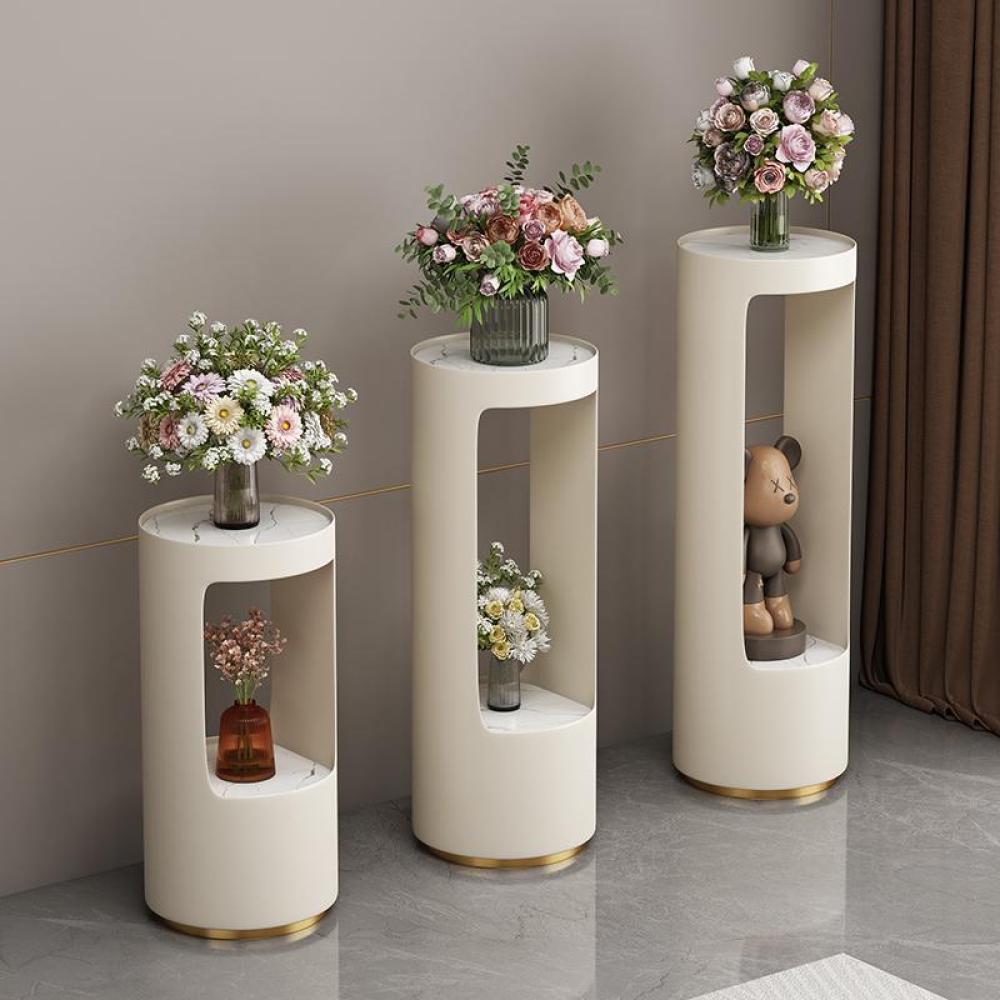 حامل أزهار أرضي متعدد الطبقات