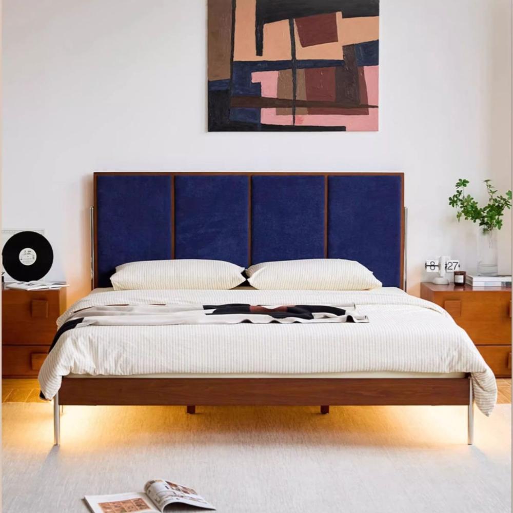 سرير مخملي بتصميم عتيق – قماش شينيل مخملي