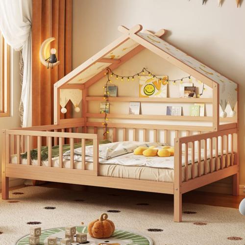 سرير أطفال بتصميم بيت صغير