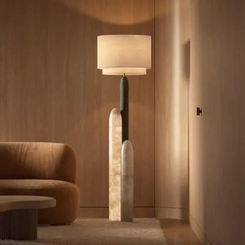 مصباح أرضي فاخر بتصميم مستوحى من الطراز الفرنسي،