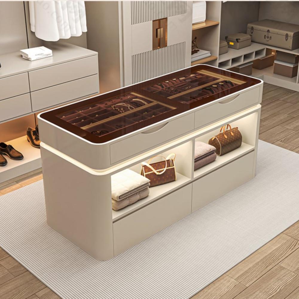 خزانة جزيرة على الطراز الإيطالي