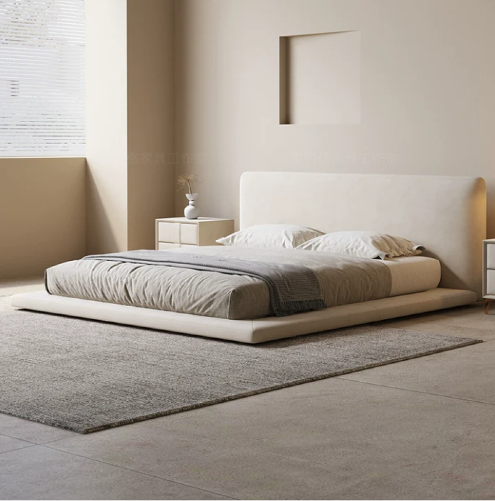 سرير بتصميم فاخر