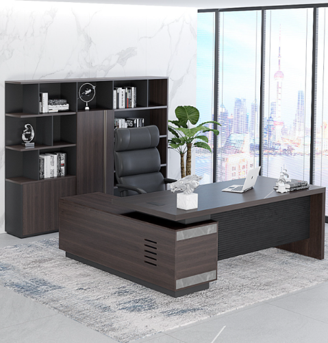 مكتب تنفيذي متكامل بتصميم كلاسيكي