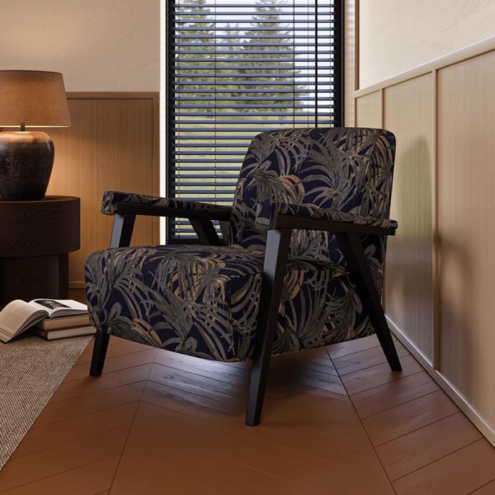 كرسي راحة فردي بتصميم من الزمن الجميل