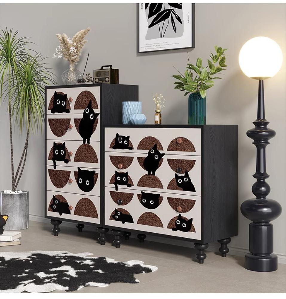خزانة جانبية ثلاثية الأدراج – تصميم عصري على شكل قطط