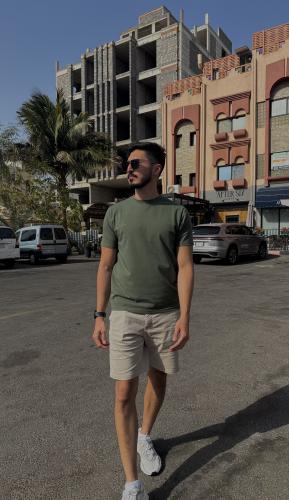 Olive regular T-shirt