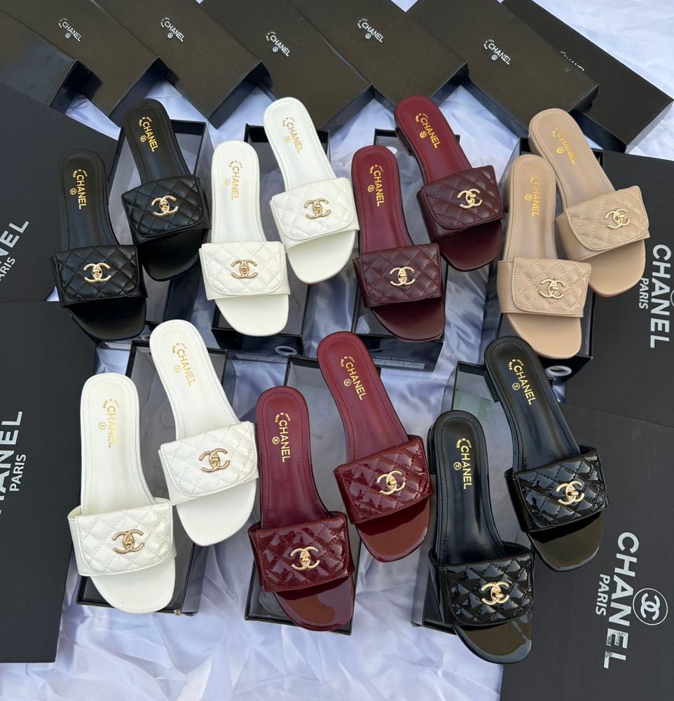 سليبر شانيل جلد طبيعي