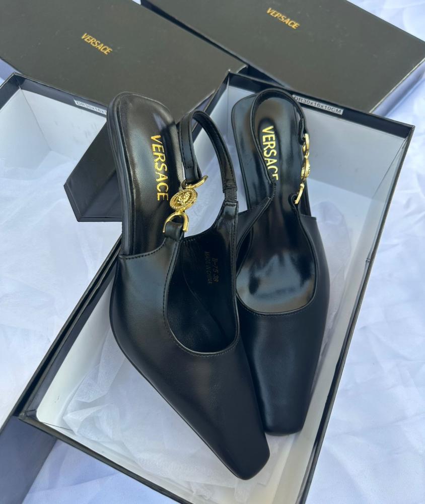 هيلز versace