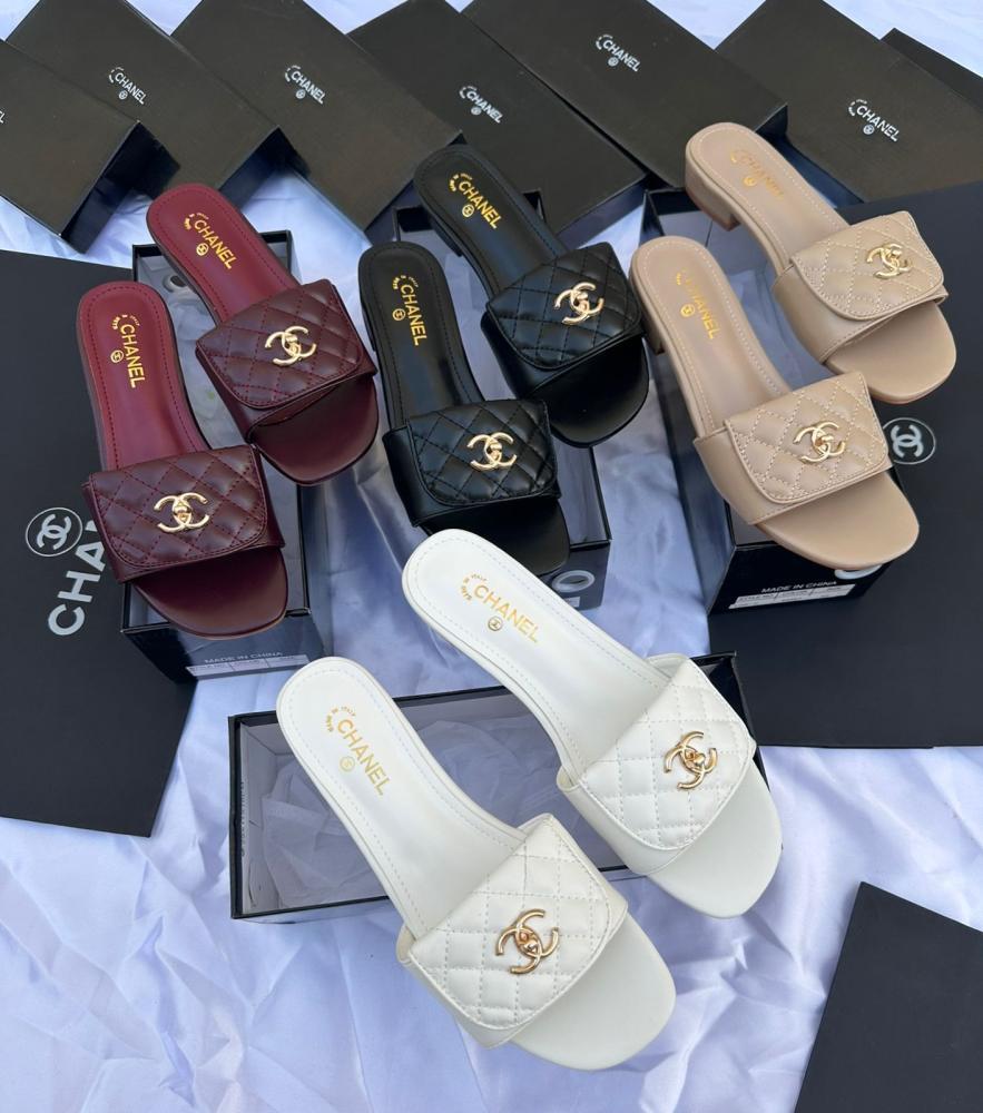 سليبر شانيل جلد طبيعي