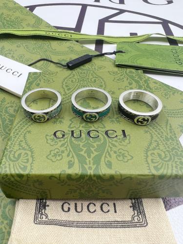 GUCCI necklace