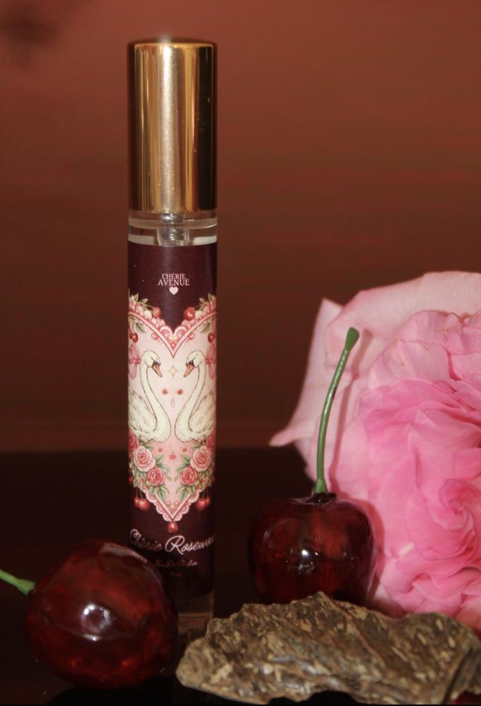 عطر روز وود