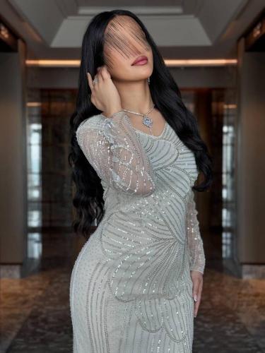 فستان سهرة ماسك بلمعة