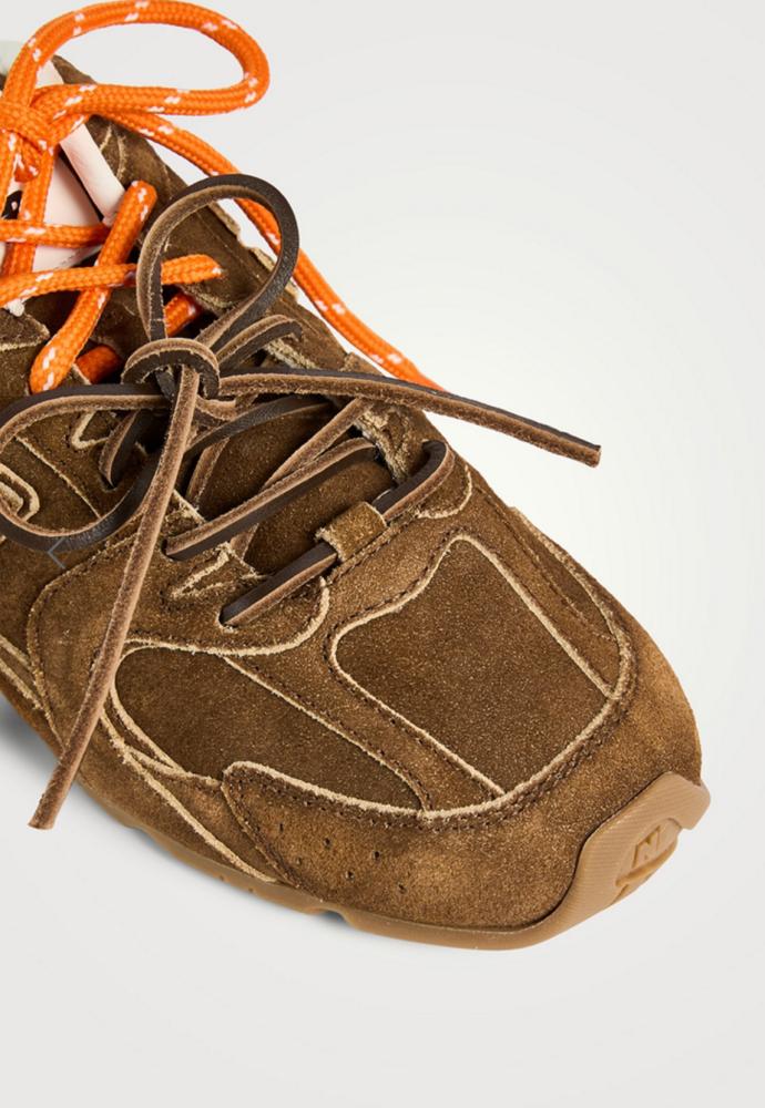 Miu miu X New Balance 530 - b3 store | b3 Miu miu X New Balance 530 - b3 store | b3
