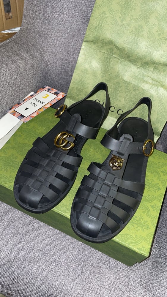 【関税＆送料込み】GUCCI Sandals I128822943-