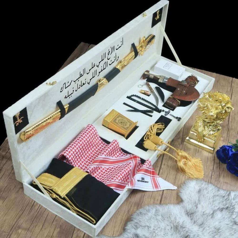 بوكس ملكي راقي هديه للزواج والتخرج