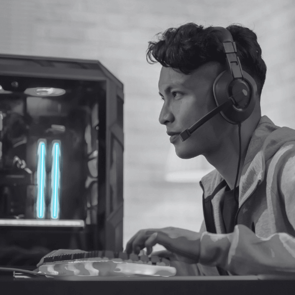 كيف تساعدك نظارات الحماية من الضوء الأزرق على تحسين ردود فعلك في ألعاب التصويب السريعة (FPS) في 2025