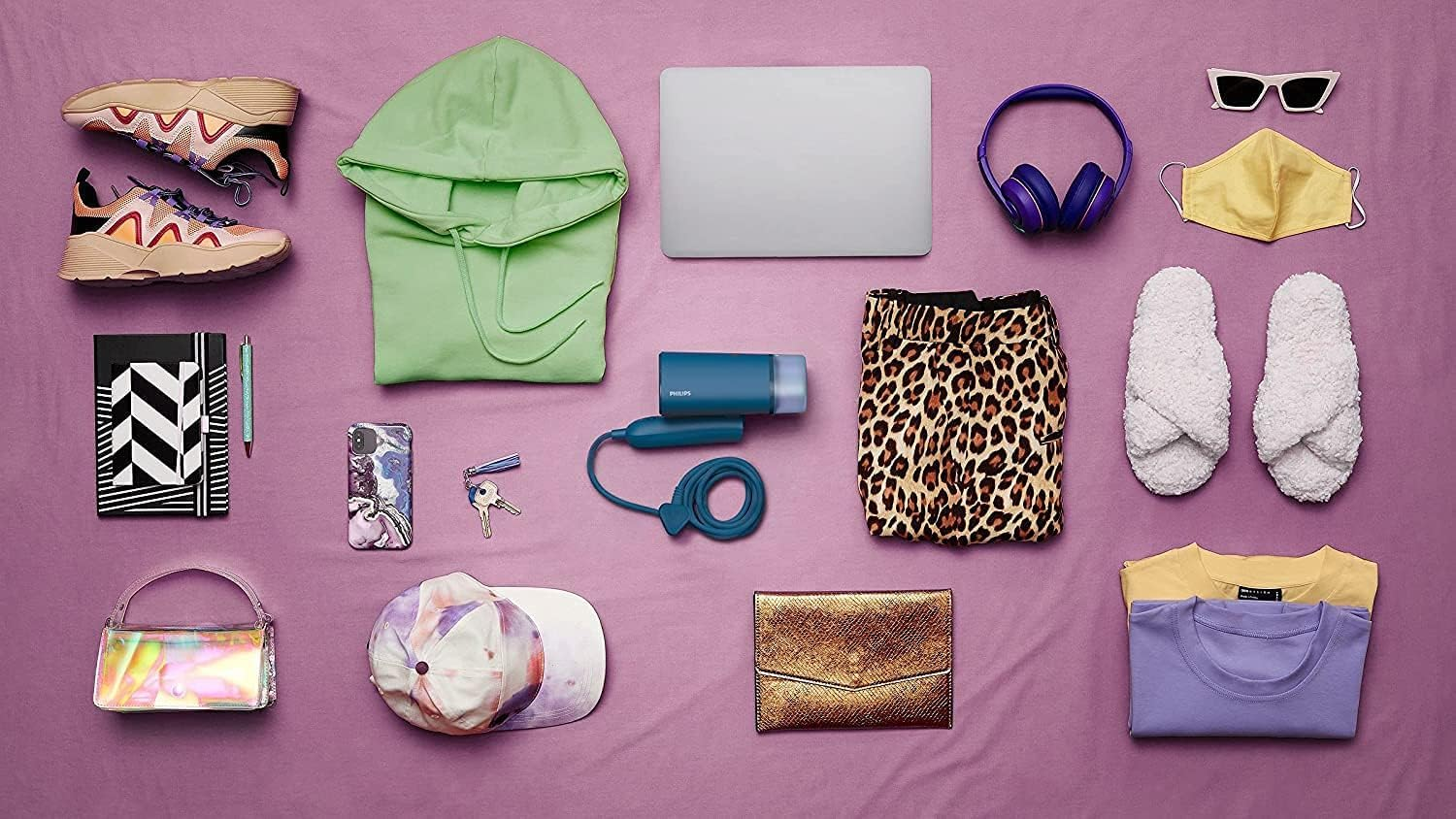 فيليبس مكواة بخار محمولة سلسلة 3000 - 1000 واط بخار مستمر 20 غرام/دقيقة طول السلك 2 متر 100 مل مدمجة وقابلة للطي ازرق