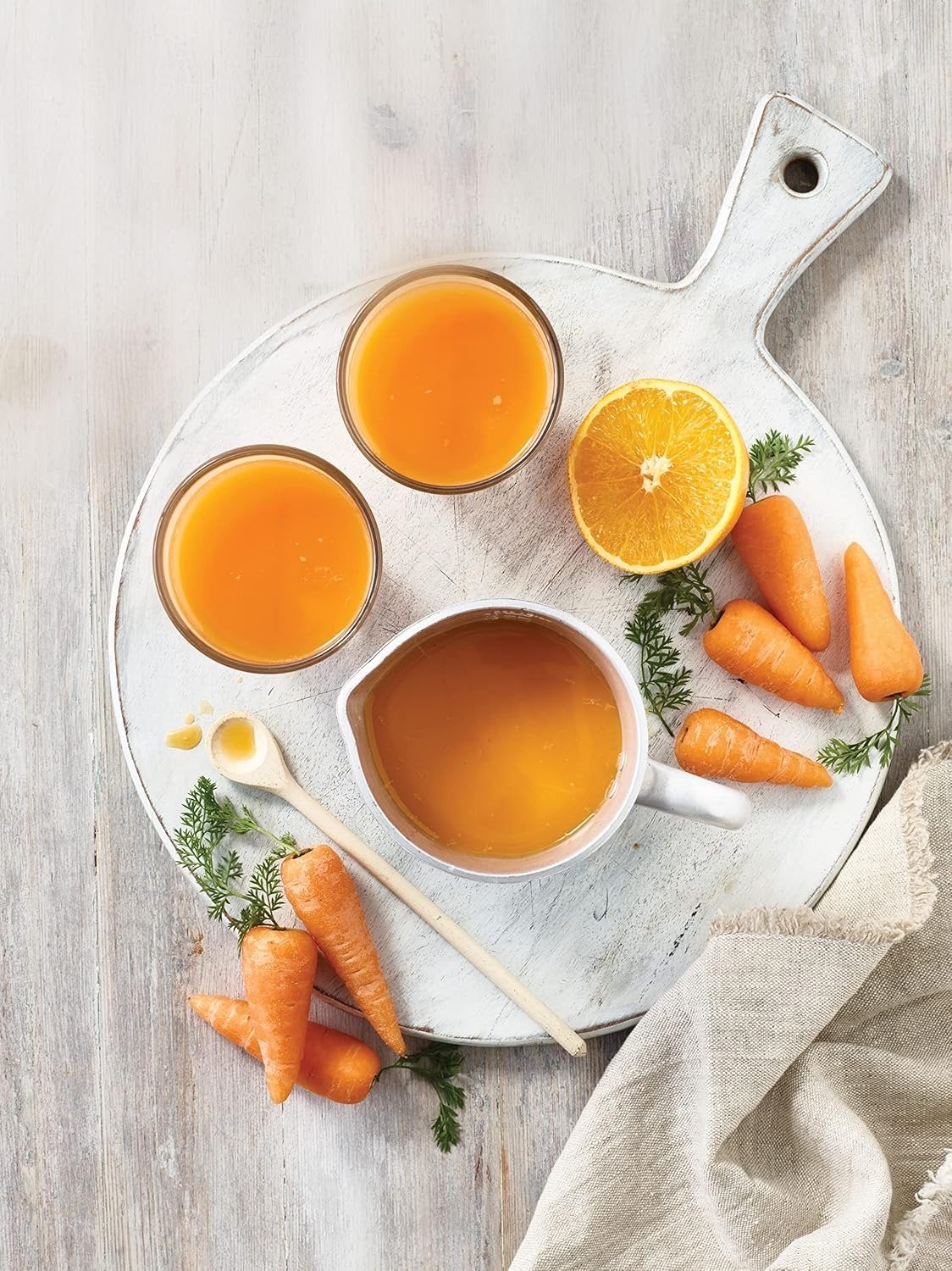 Kenwood Juicer, 800W, 75mm Feed Tube, 2 Speeds, Juice Container, 2L Pulp Container, Anti-Drip, Safety Lock, Model JEM02.A0BK, Multi-Color