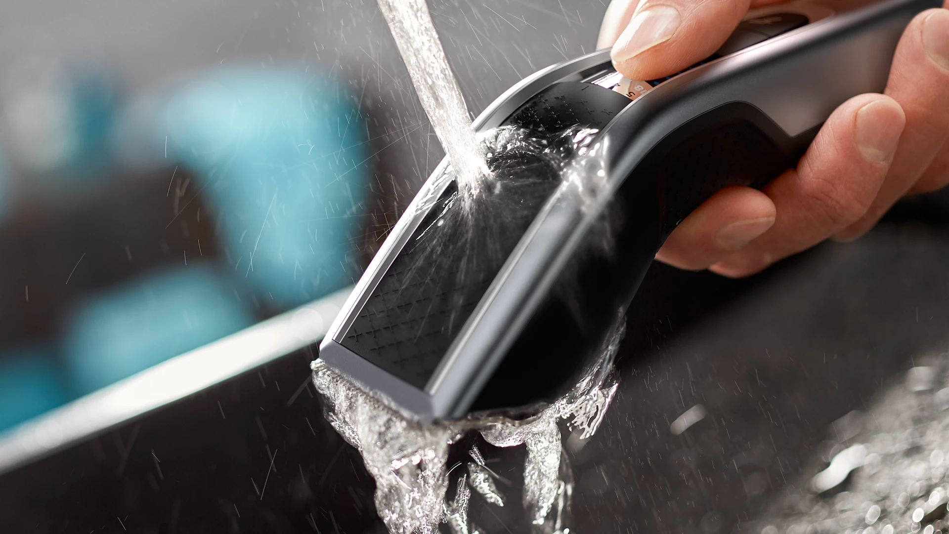 فيليبس ماكينة حلاقة شعر  HC5630/13 سلسلة 5000 قابلة للغسل مجموعة 4 قطع