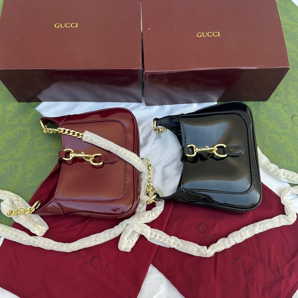 شنطة قوتشي نسائية - درجة أولي