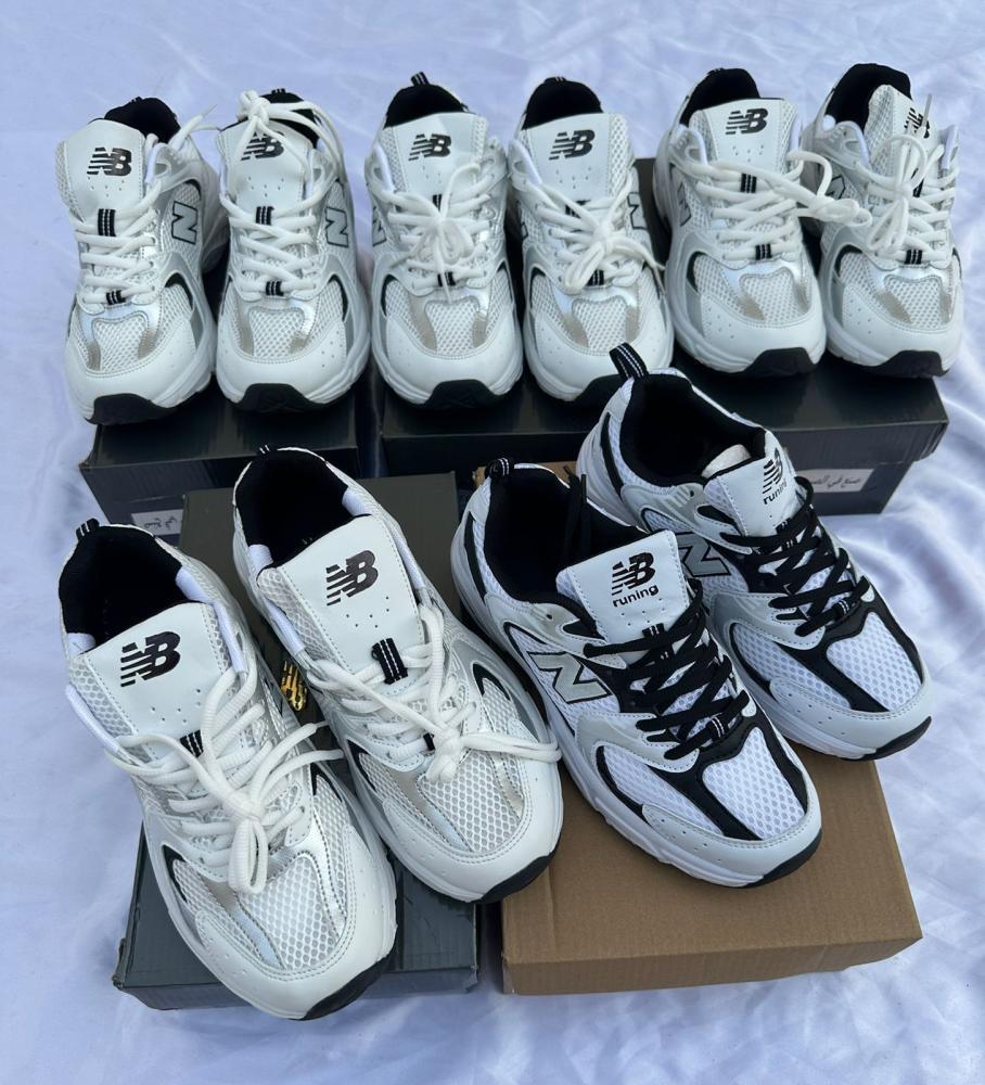 سنيكرز New Balance - درجة أولي