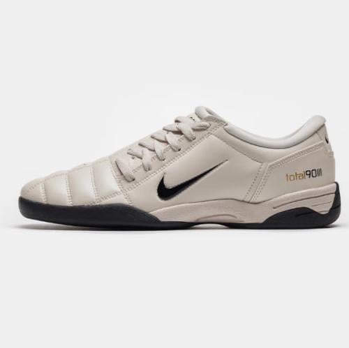 Nike Total 90 (T90) Indoor Soccer Shoes