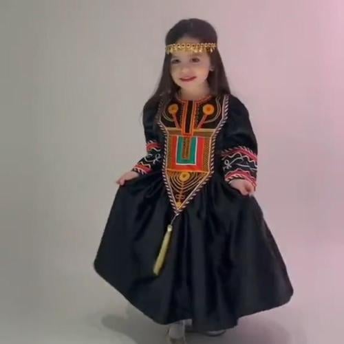 فستان عسيري يوم التأسيس