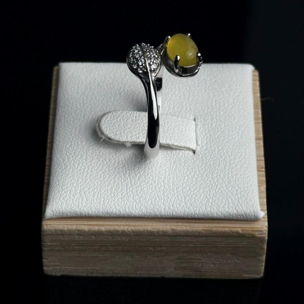 صورة خاتم نسائي  فضة عيار 925 بحجر شرف الشمس الطبيعي