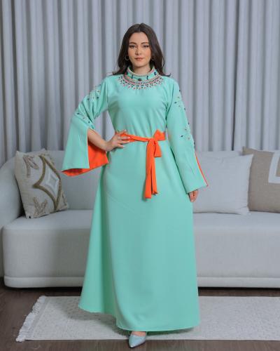 جلابيه بخام الباربي وتطريز شك