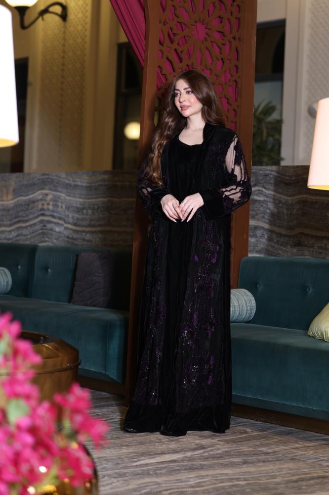 جلابية مخمل شتوية مع بشت