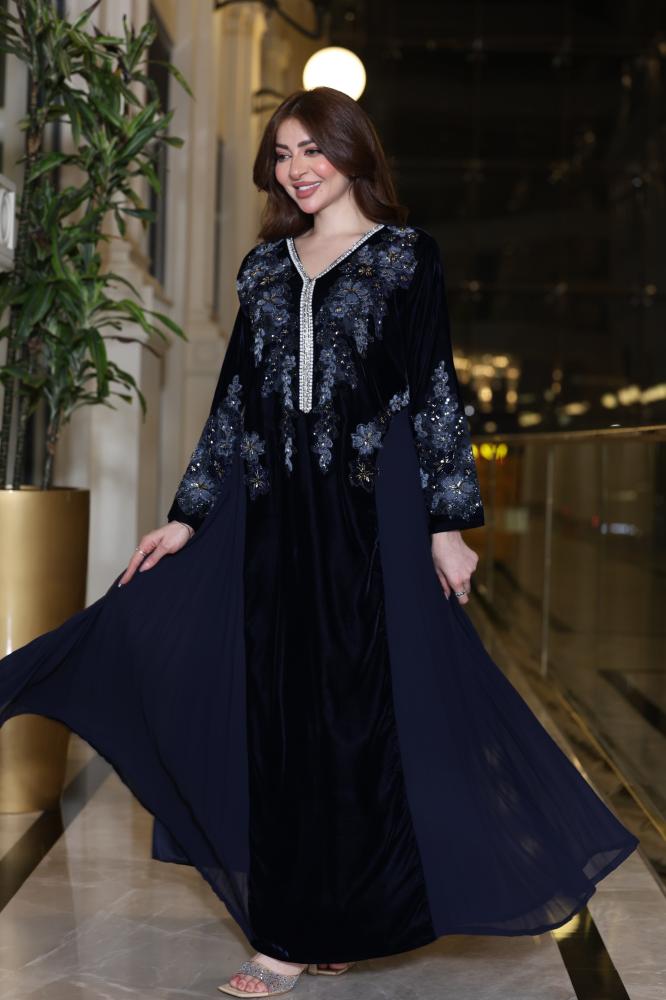 جلابية مخمل  شتوية مطرزة