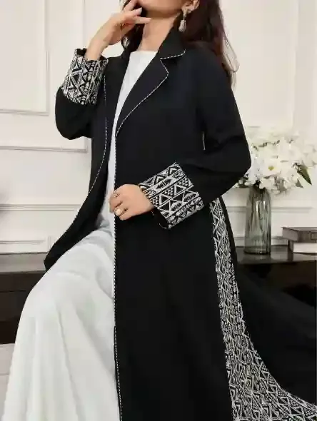 العبايات (Abayas)
