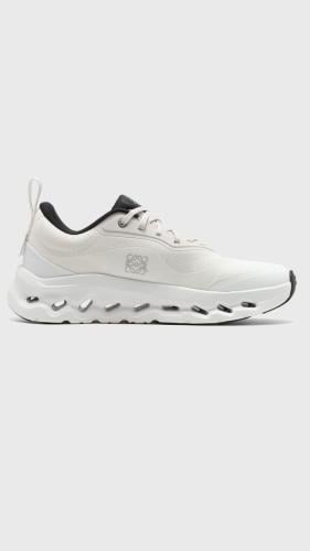 On Running Cloudtilt X Loewe