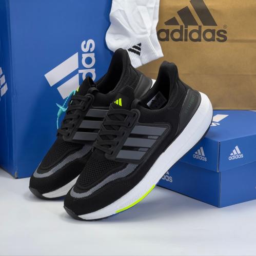 ADIDAS ULTRA BOOST 22