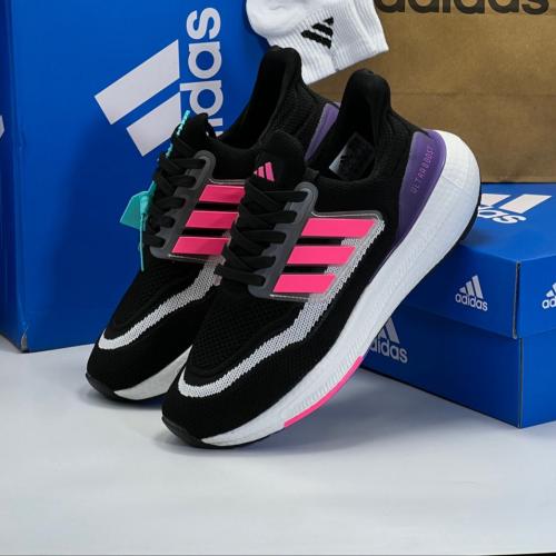 ADIDAS ULTRA BOOST 22