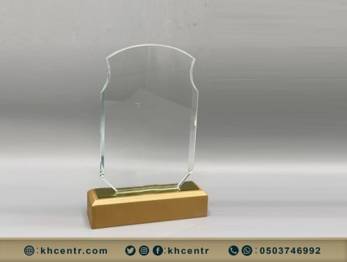 درع كريستال قاعدة خشبية