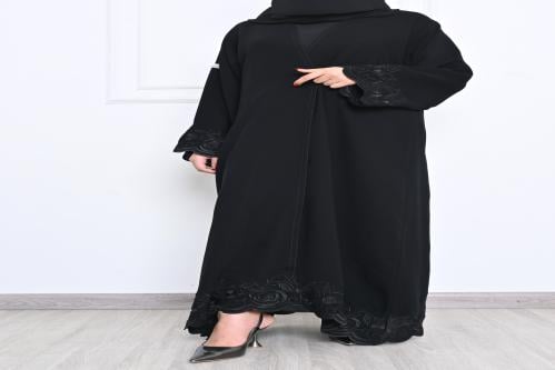 عباية تطريز أسود