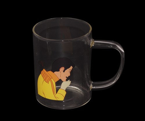 كوب زجاج شفاف بشخصية كرتونية