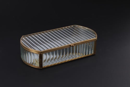 صندوق زجاجي متعدد الاستخدامات