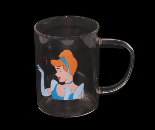 كوب زجاج شفاف بشخصية كرتونية