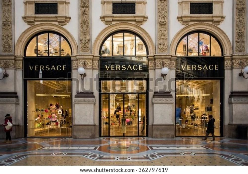 فيرزاتشي / Versace