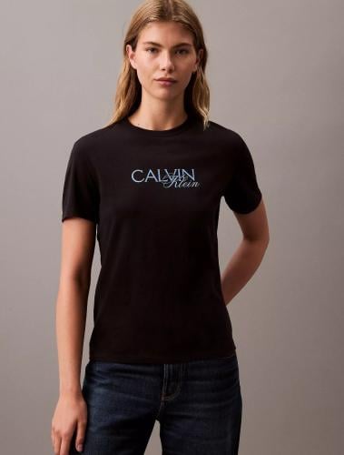 تيشيرت كالفن كلاين - Calvin Klein shirt