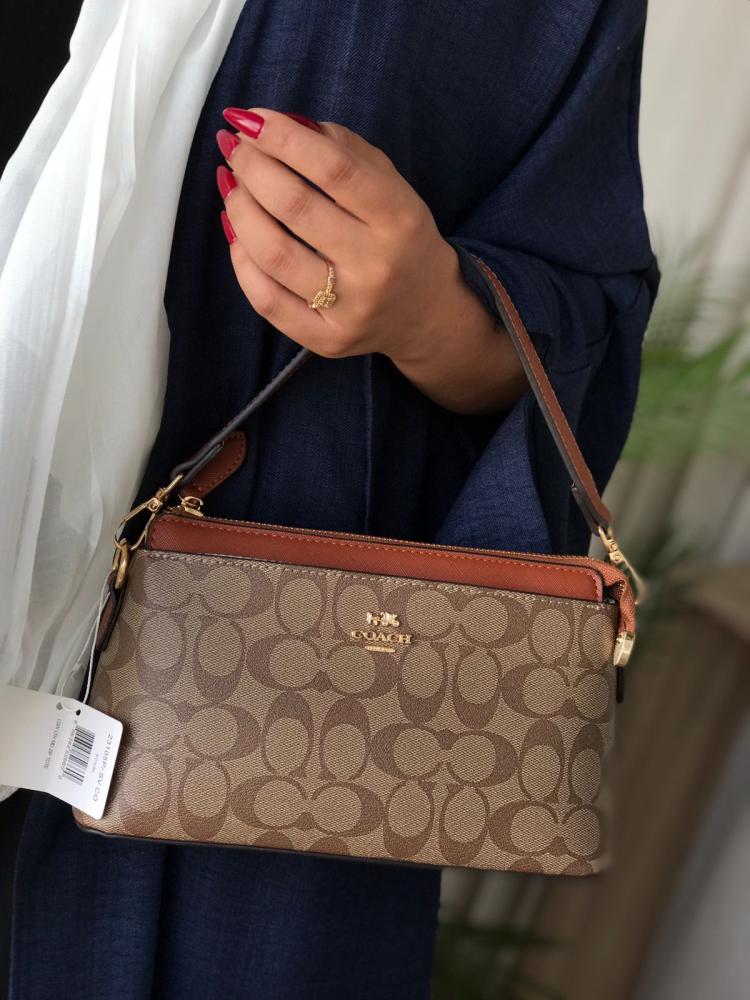 حقيبة كوتش