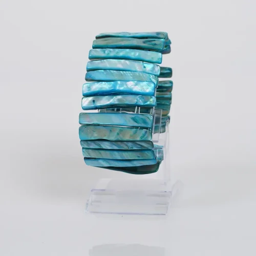 اسوارة من صدف البحر Seashell Bracelet