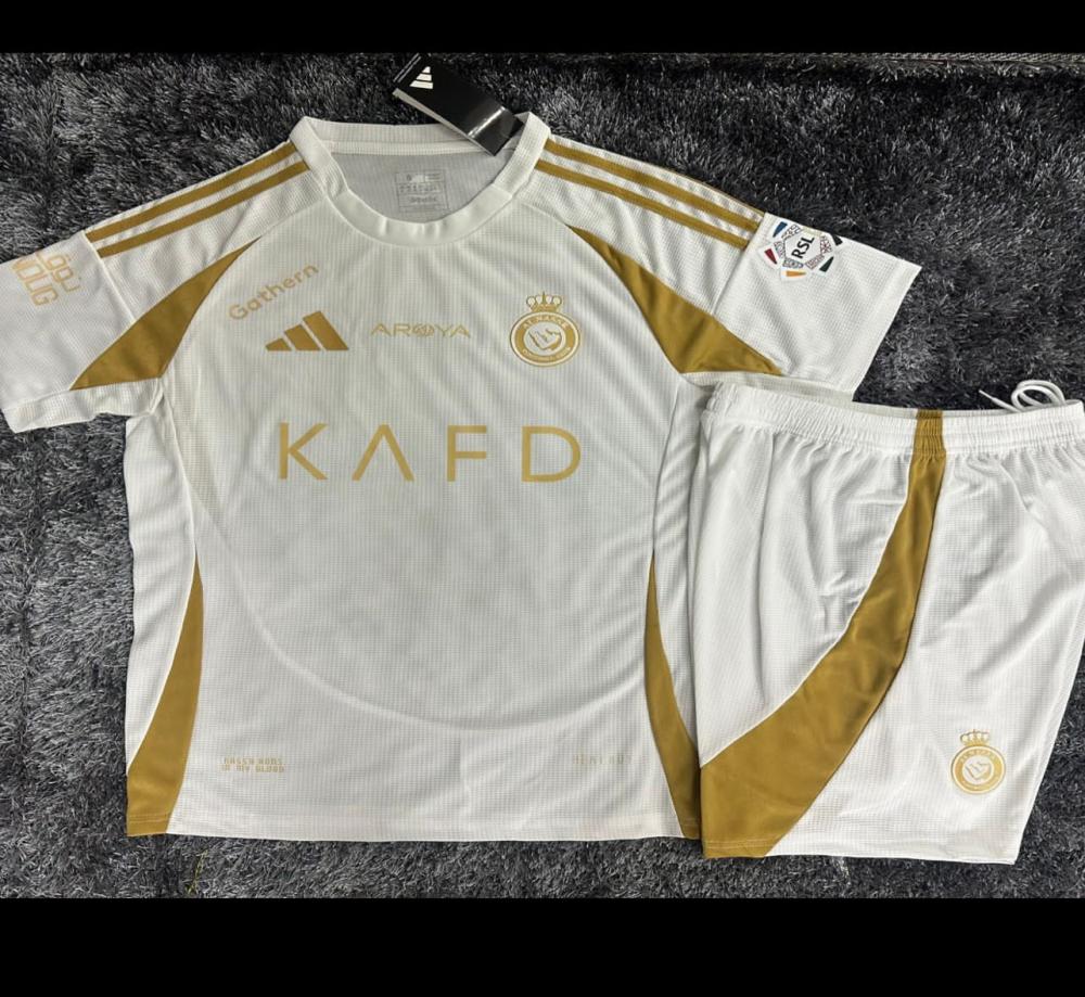 طقم النصر الجديد الوان الابيض 2025