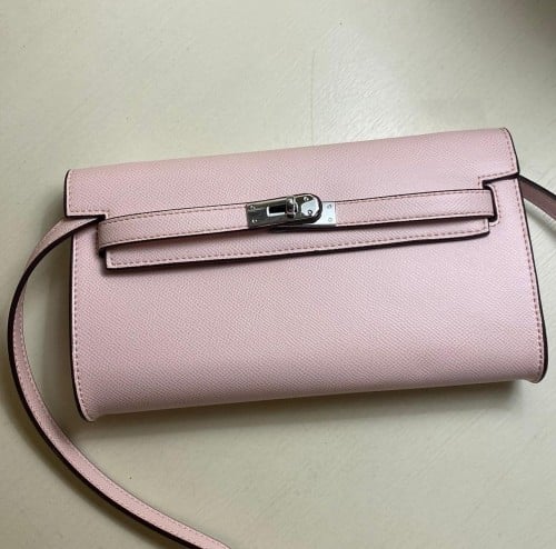 Elegant pouch