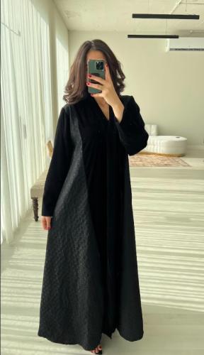 عباية مخمل شتوية جاكار