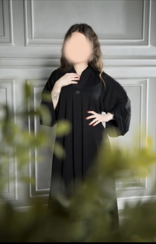 عبايه رامه كلوش مسكر من الامام