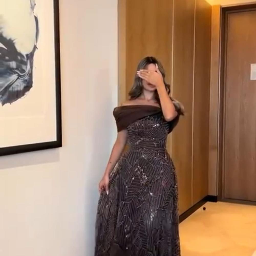 فستان سهره لون راقي خامه مطرز بالترتر